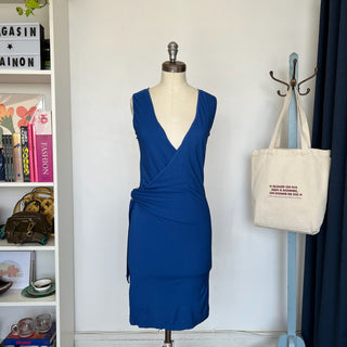 Robe bleu royal Gucci - Les Mal-Aimés ❤️‍🩹