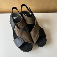 Charger l&#39;image dans la galerie, Chaussures earth
