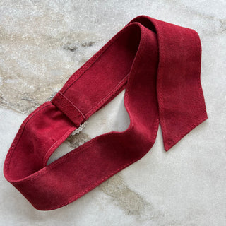 Ceinture rouge boucle ronde