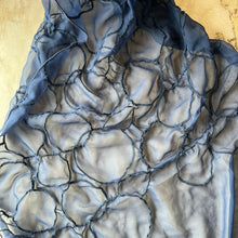 Charger l'image dans la galerie, Foulard bleu Cristian Chenail
