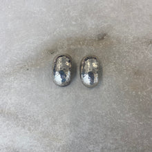Charger l&#39;image dans la galerie, Boucles d&#39;oreilles vintage

